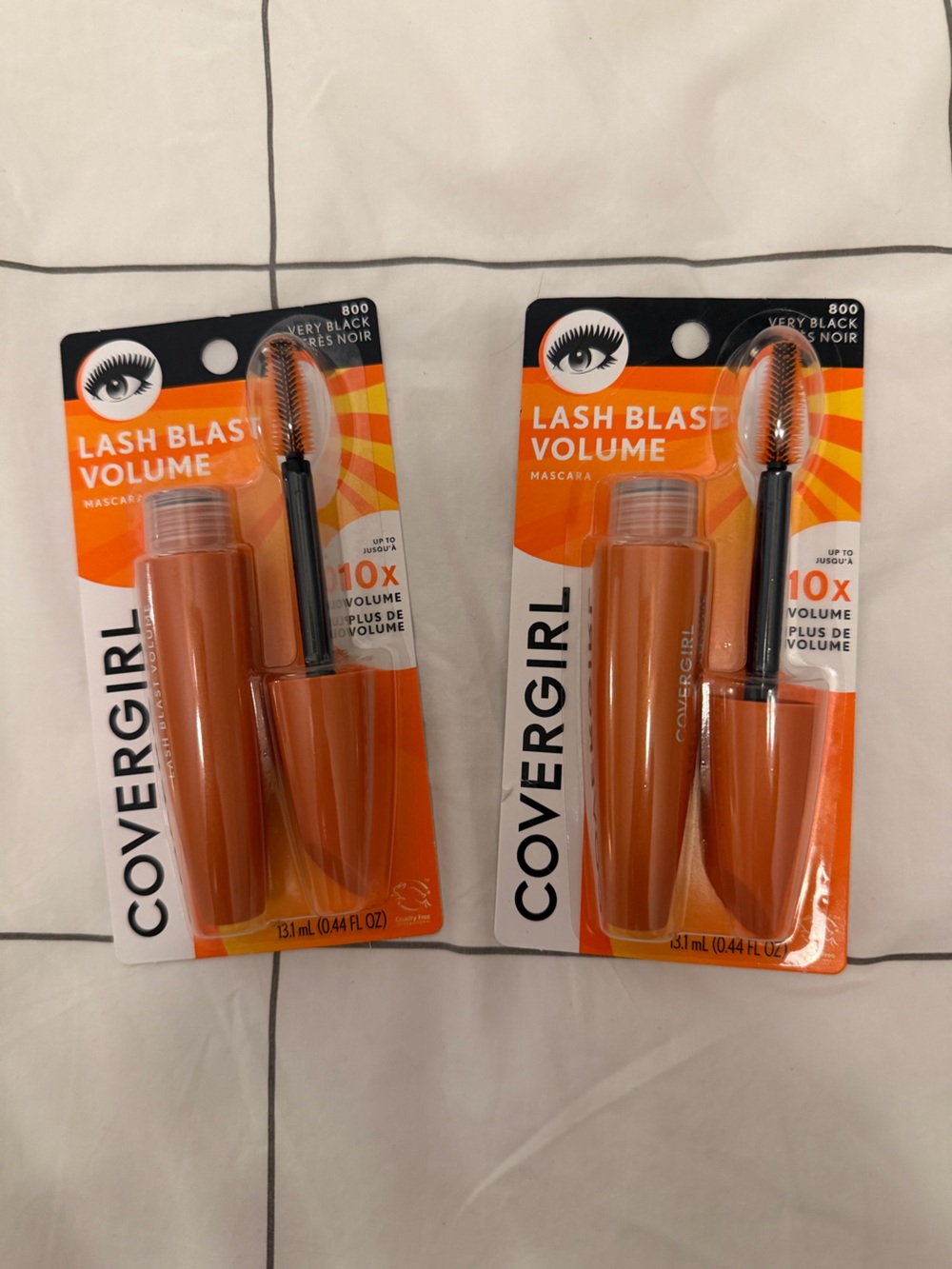 COVERGIRL Lash Blast Volume Mascara — Orange Packaging, Black Brush